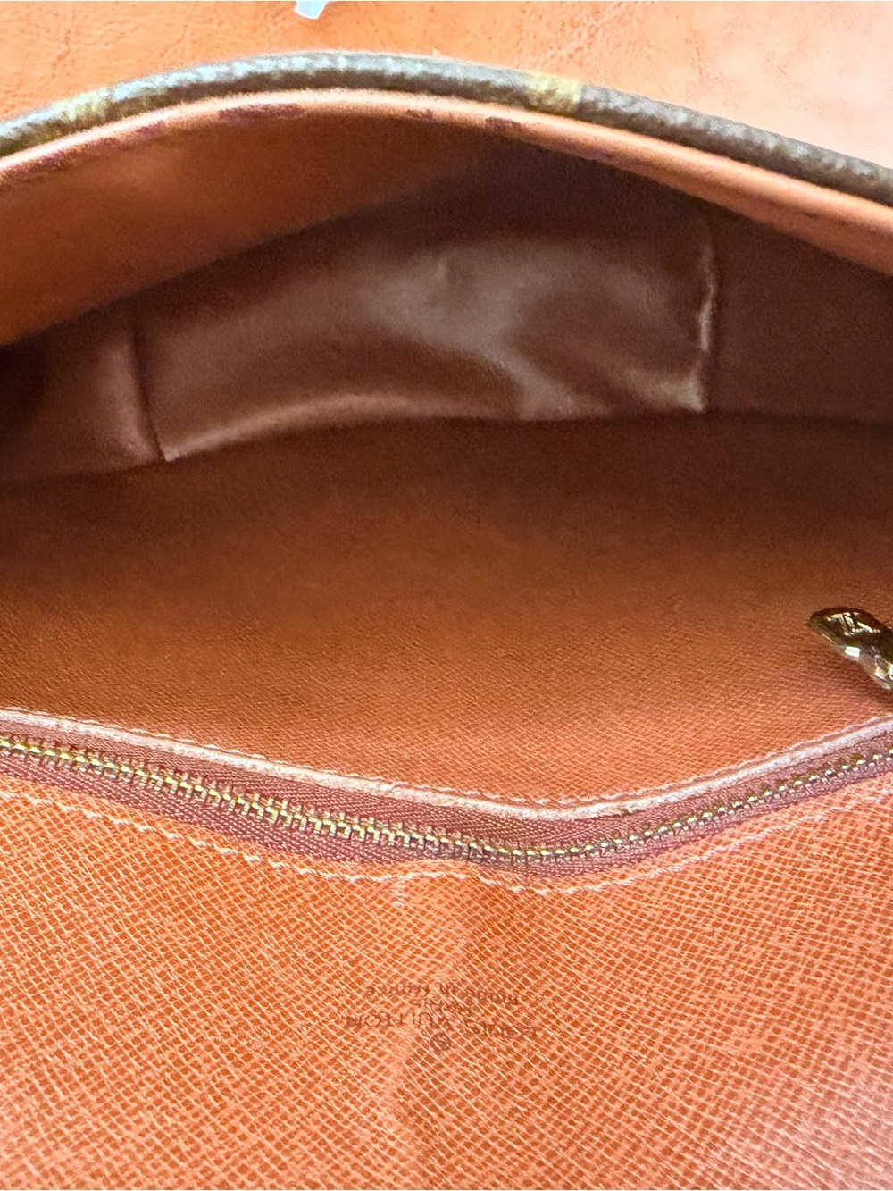 Louis Vuitton Chantilly MM - Picture 6 of 8
